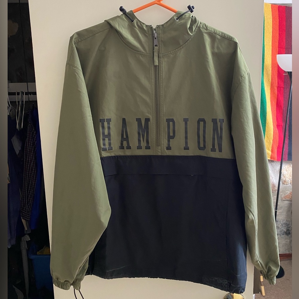 Champion Windbreaker (Olive)